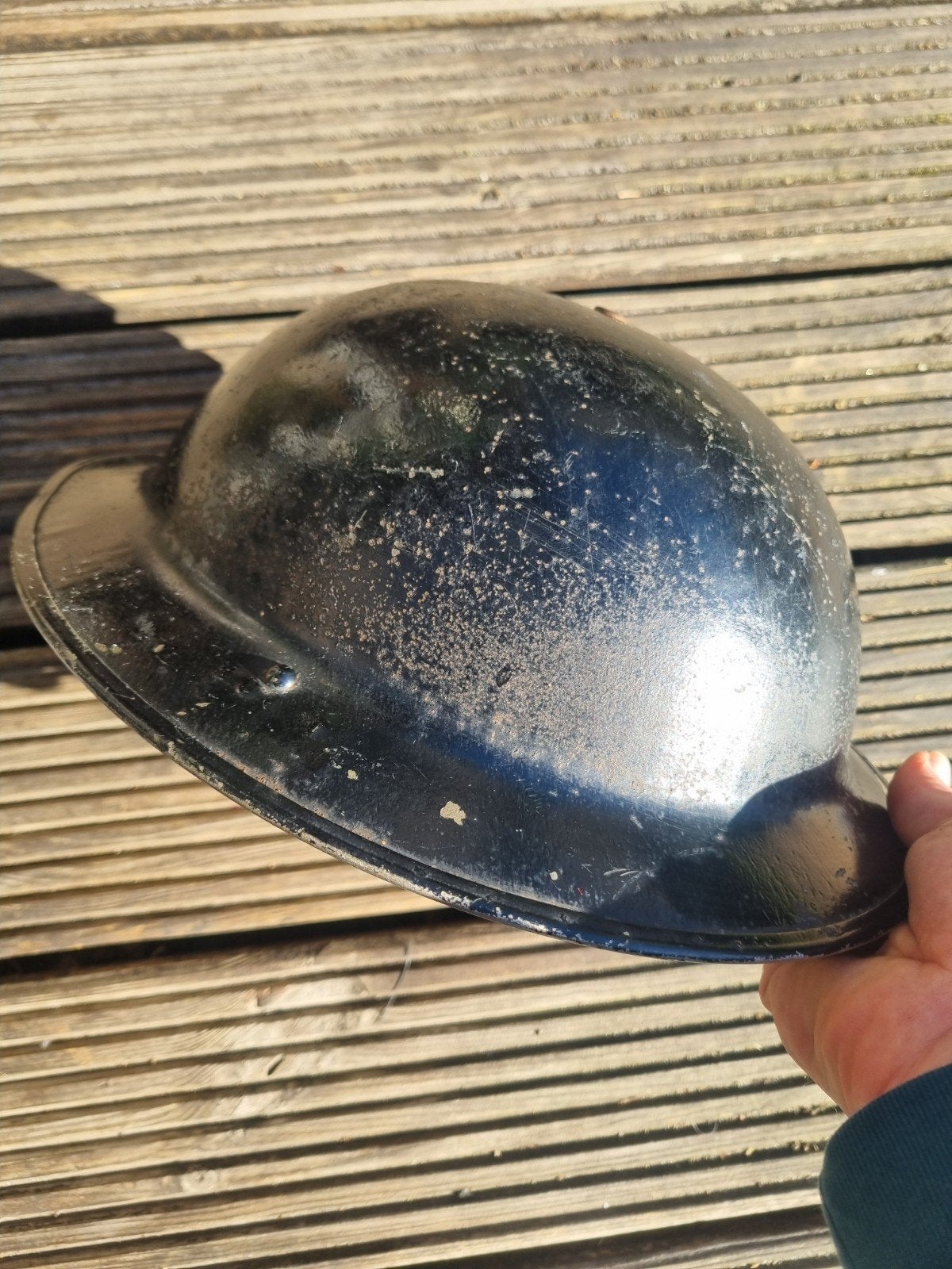 Mooi Britse MKII helm uit de 2e wereldoorlog 1943, Verzamelen, Ophalen of Verzenden, Engeland, Helm of Baret