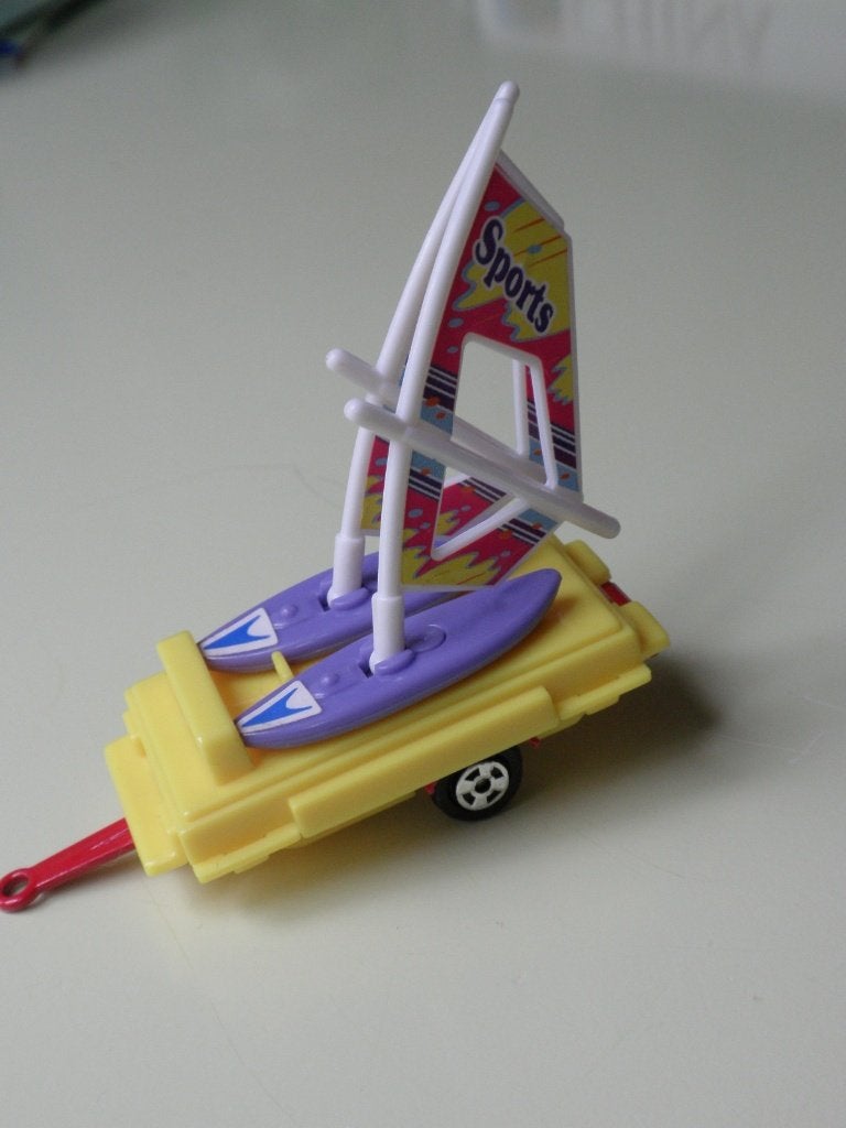 Surfplank trailer van Welly