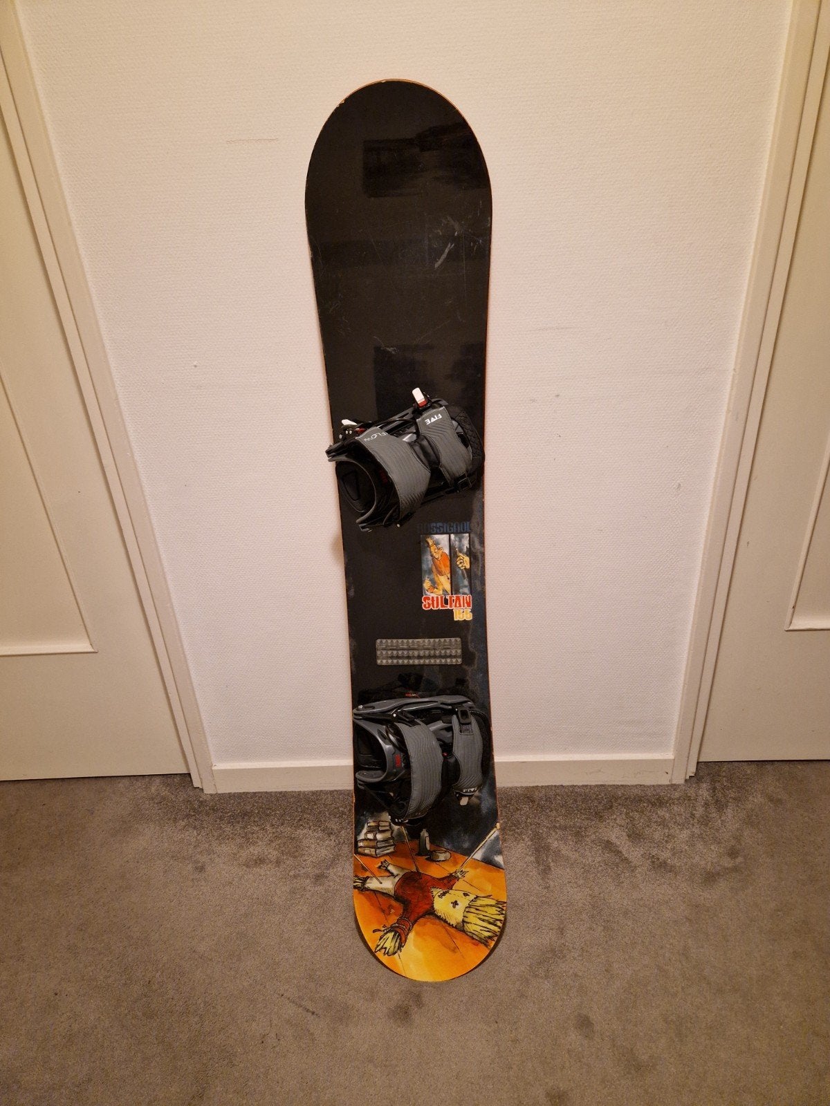 Rossignol Sultan Snowboard 155 cm met Flow bindingen, Ophalen, Gebruikt, Board