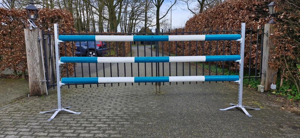 Complete nieuwe hindernis met aluminium staanders, Dieren en Toebehoren, Ophalen, Nieuw, Springen