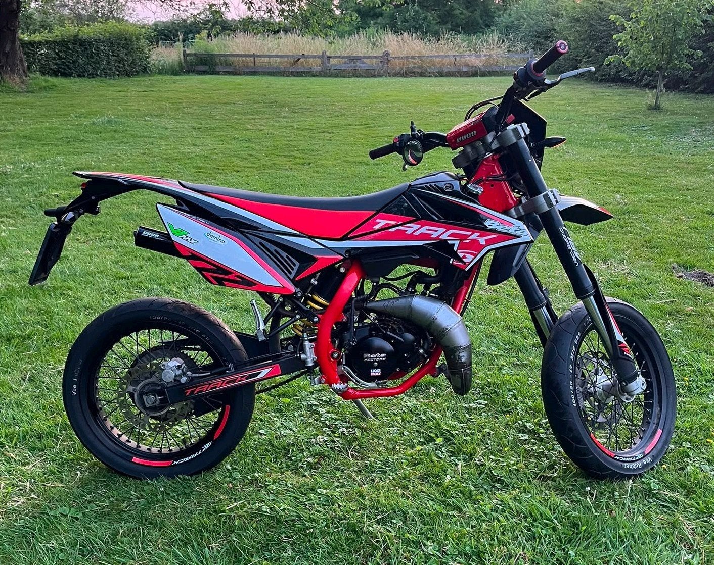 Beta RR 50 track 2020 | Voca Black | Zeer nette st, Fietsen en Brommers, Brommers | Derbi, Ophalen, 6 versnellingen, Maximaal 45 km/u