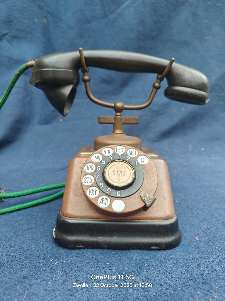 Antieke KTAS Kopenhagen Draaischijf Telefoon-Metaal/Bakeliet, Ophalen of Verzenden, Gebruikt, Bakeliet