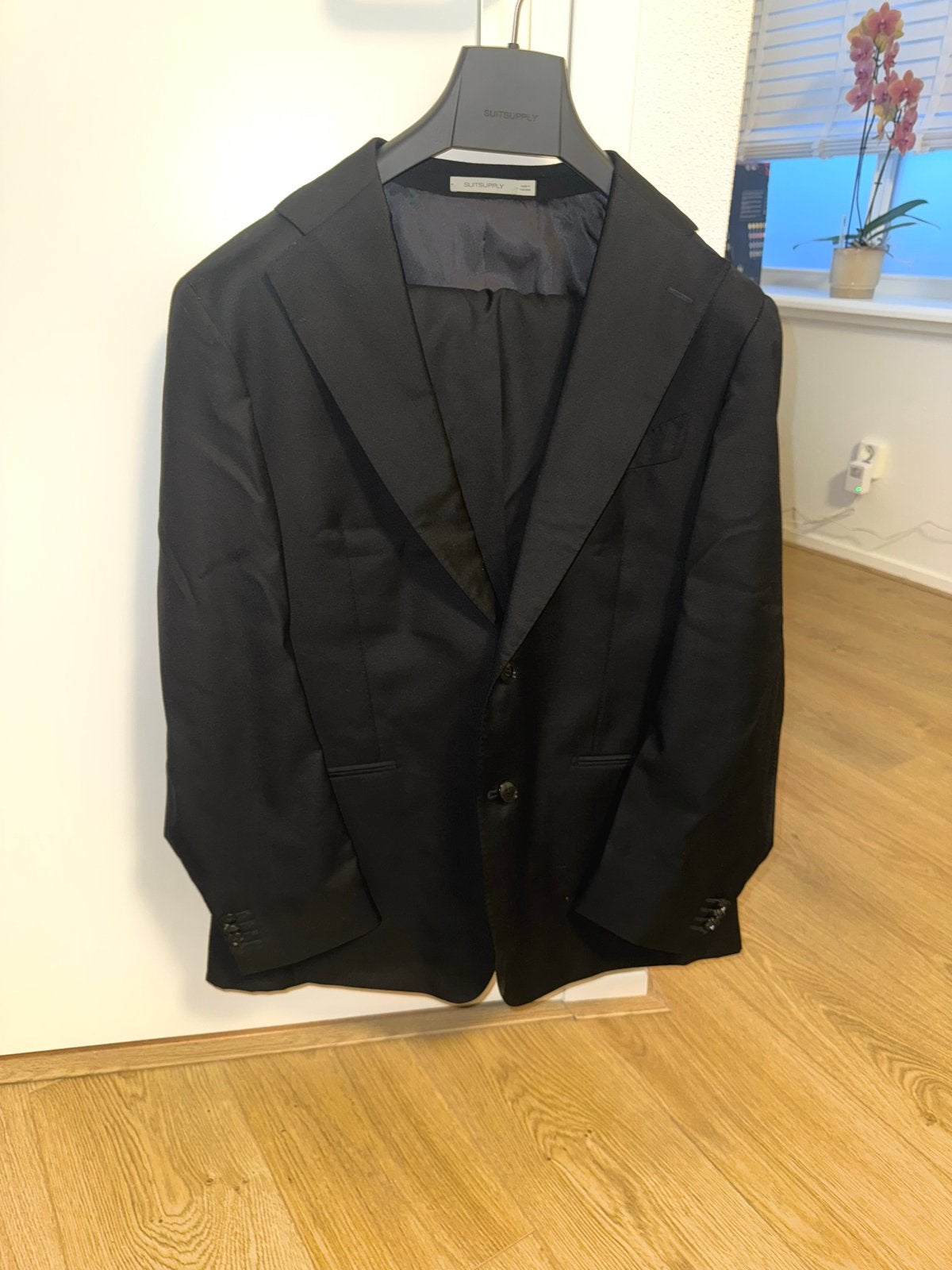 Suitsupply Havana Pak Zwart, Verzenden, Zo goed als nieuw, Maat 52/54 (L), Zwart