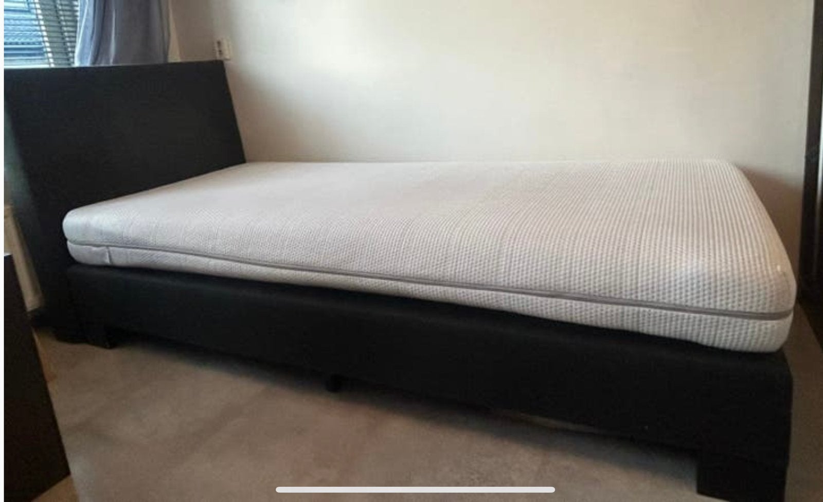 Boxspring zwart 90x210 met hoofdbord, Gebruikt, 90 cm, Eenpersoons, Ophalen of Verzenden