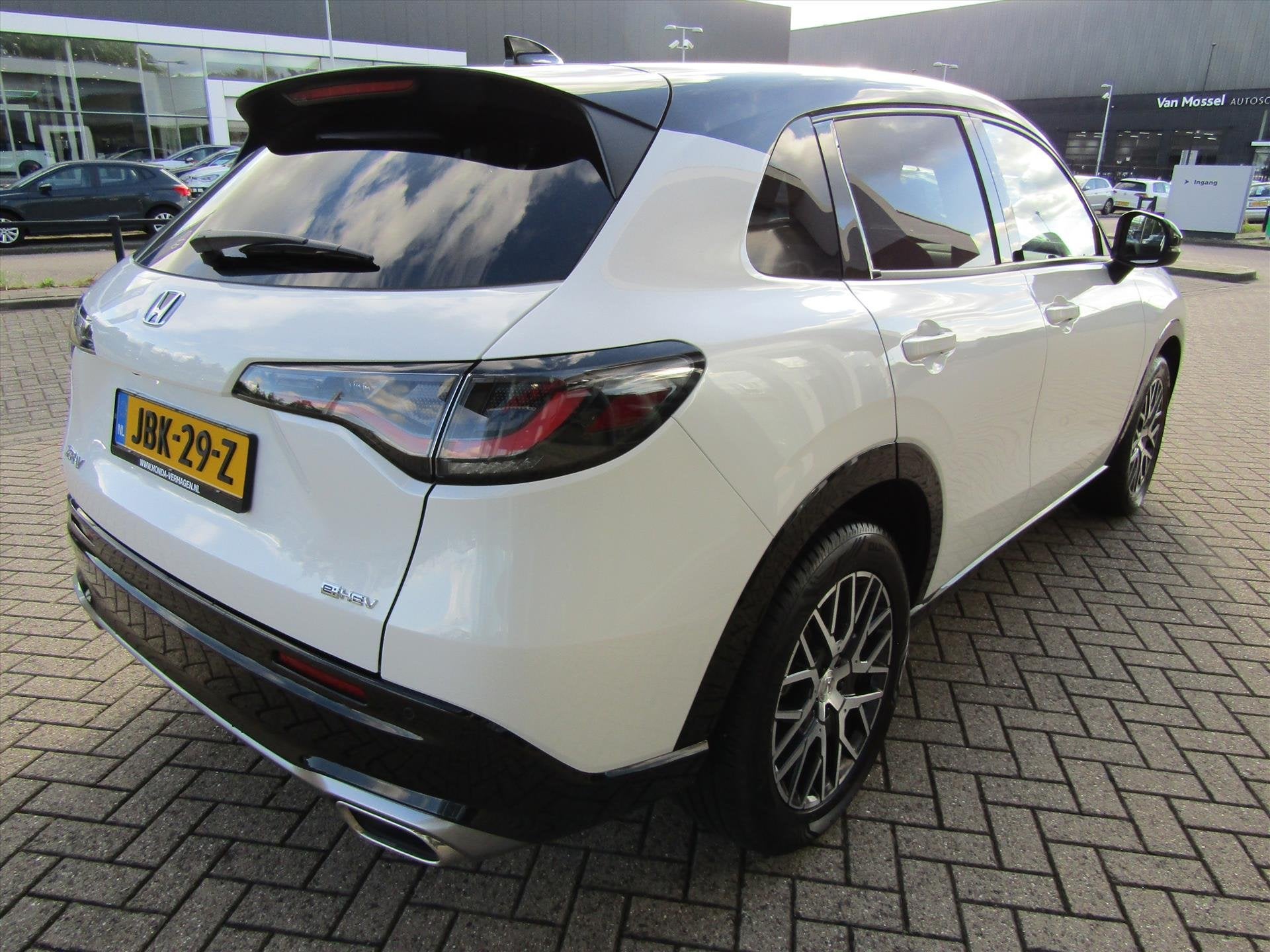 Foto 6 van Honda Zr-V 2.0 Full Hybrid 184pk Aut Advance, allweather ban