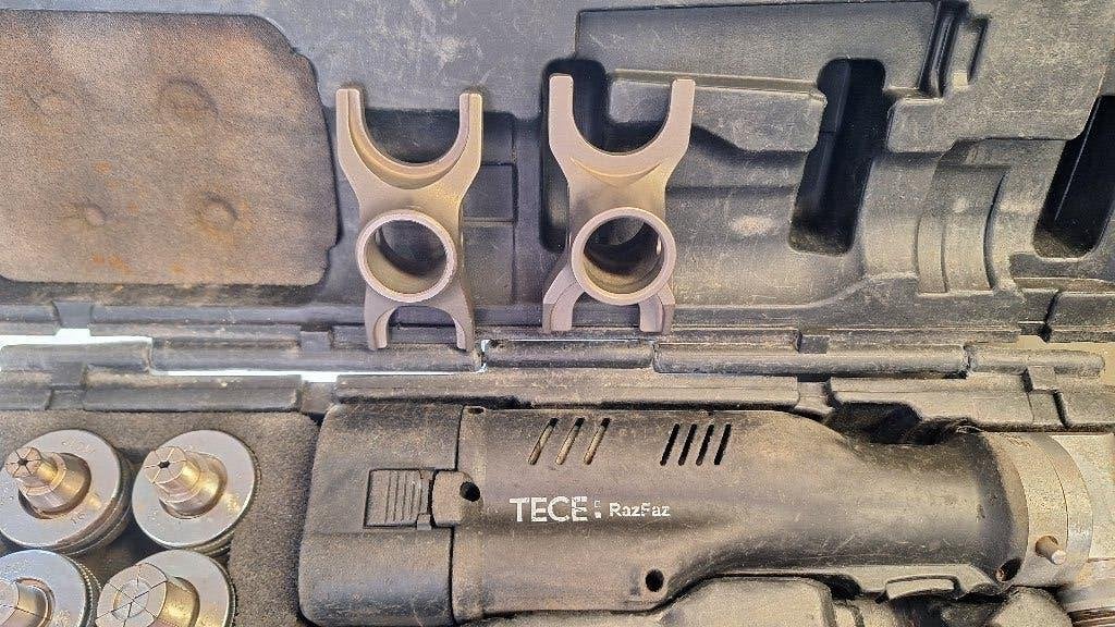 TeCe TC RAZFAZ Accu Optromptang en accu Schuiftang, Auto diversen, ., Ophalen of Verzenden, Zo goed als nieuw, .