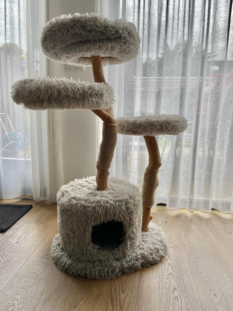 Designed by Lotte - Krabmeubel, Dieren en Toebehoren, Ophalen, Zo goed als nieuw, Krabpaal