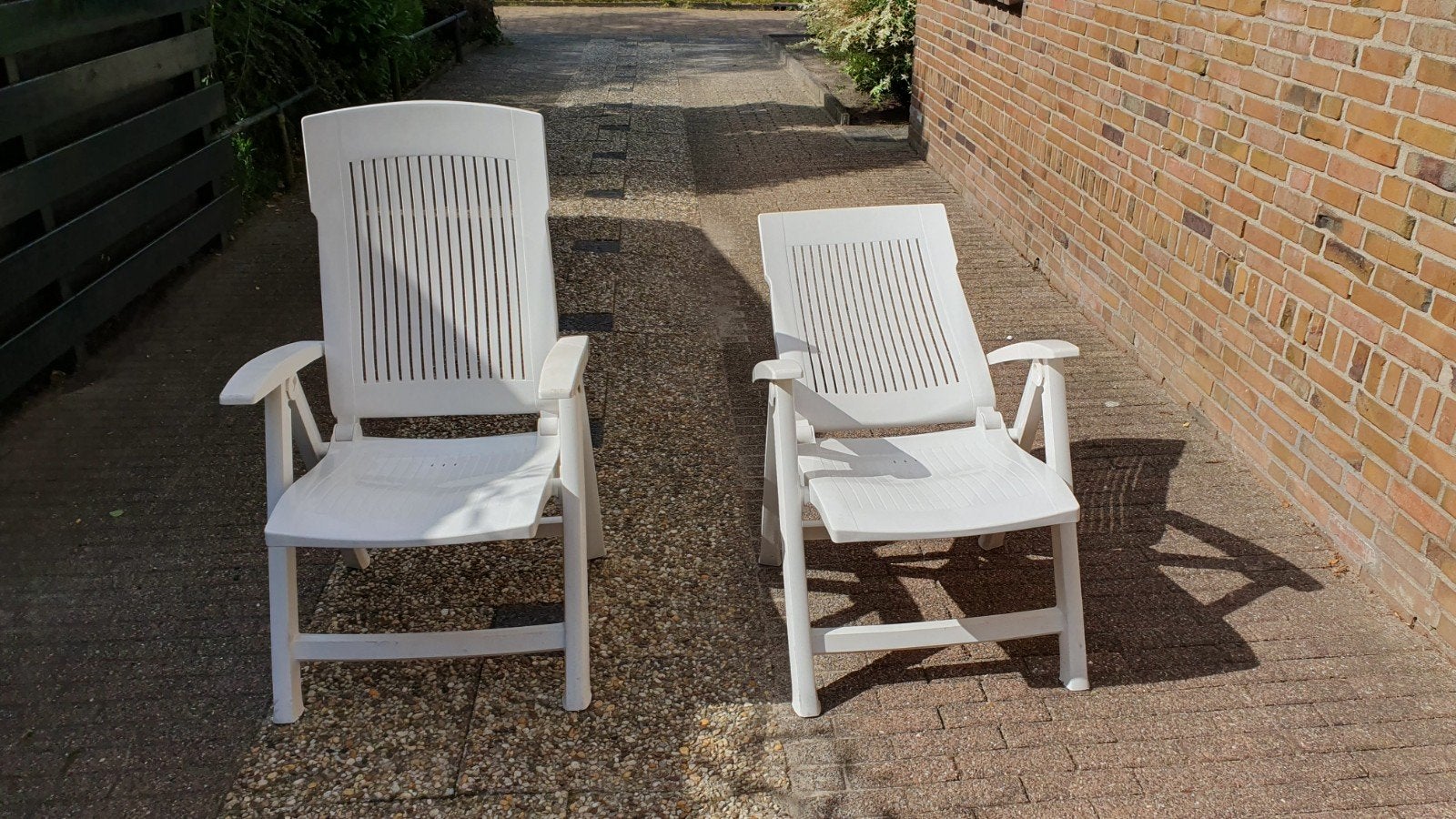 2 tuinstoelen, Ophalen, Gebruikt, Kunststof, Verstelbaar