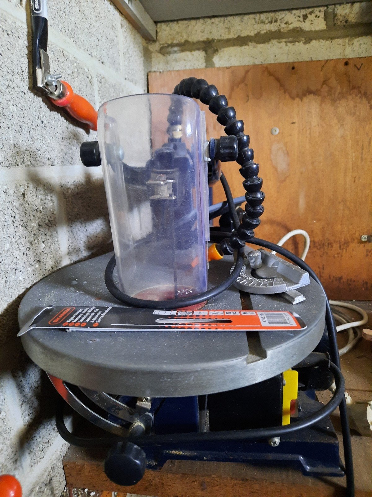 Gebruikte figuurzaagmachine voor hobbyisten, Minder dan 30 mm, Gebruikt, Onbekend, Ophalen of Verzenden