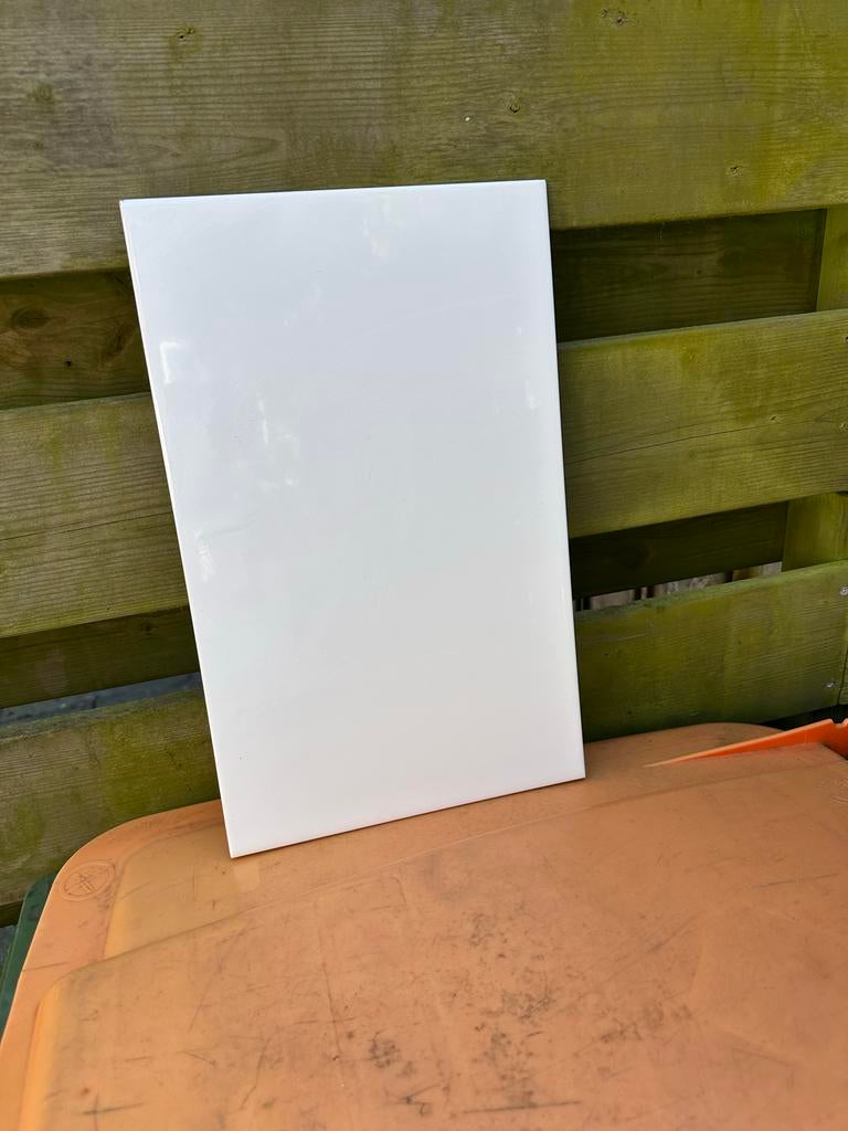 Witte tegels 25x40 cm ~ 8 m² totaal, Doe-het-zelf en Verbouw, Ophalen, Nieuw, 5 tot 10 m², 20 tot 40 cm