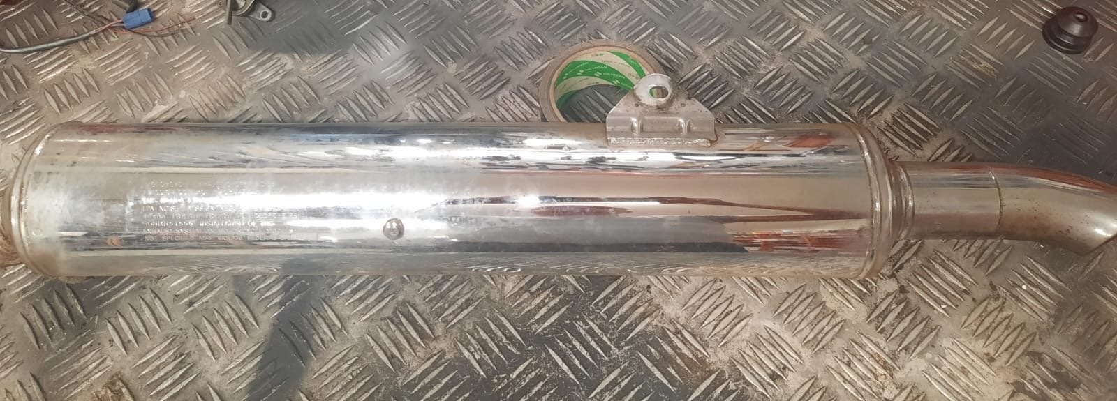 Gezocht: Rechter demper Honda GL1500 SE, Motoren, Verzenden, Gebruikt