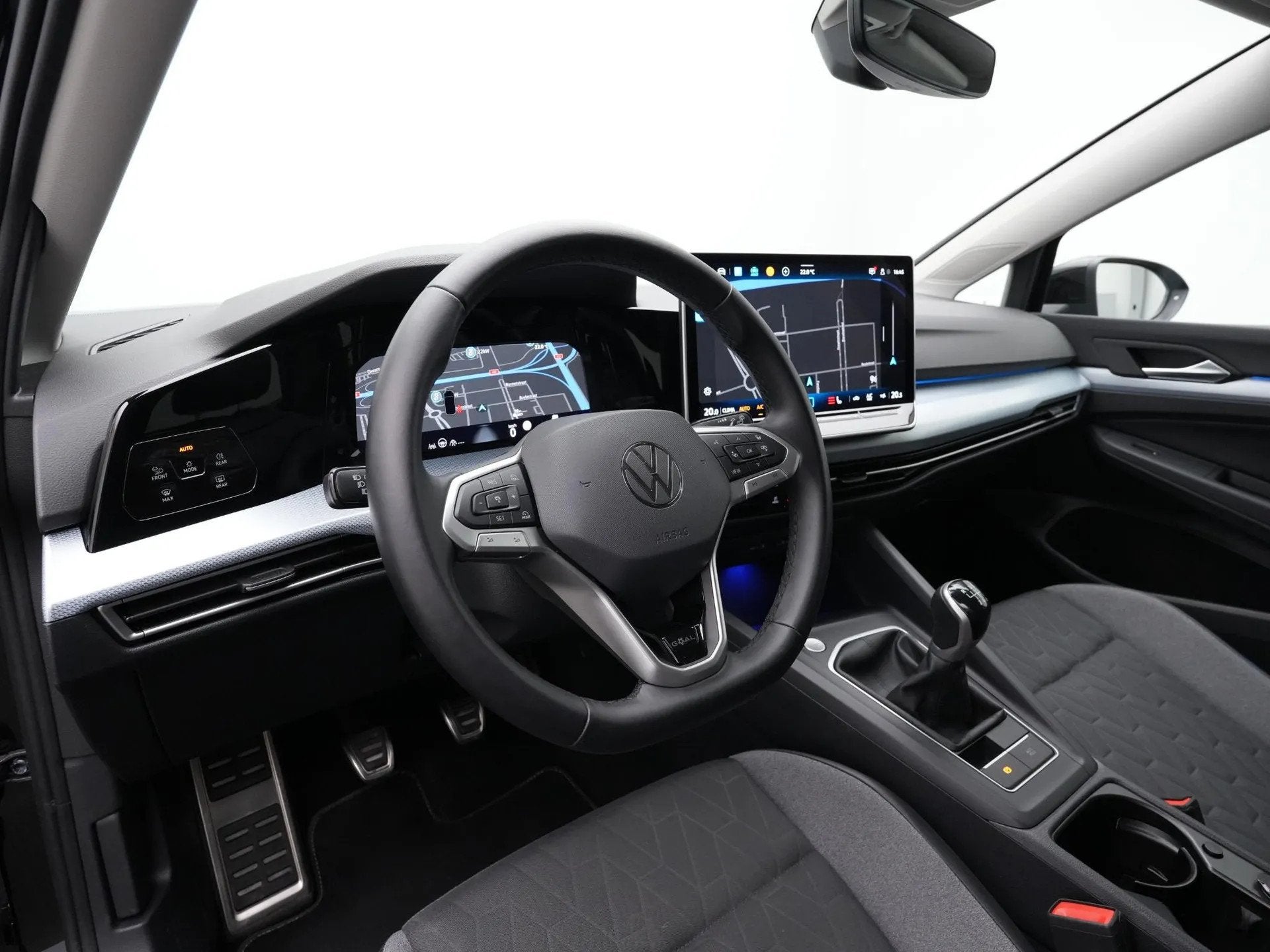 Volkswagen Golf Variant 1.5 eTSI 150 pk Life Goal Edition, Voorwielaandrijving, 4 cilinders, Zwart, Handgeschakeld