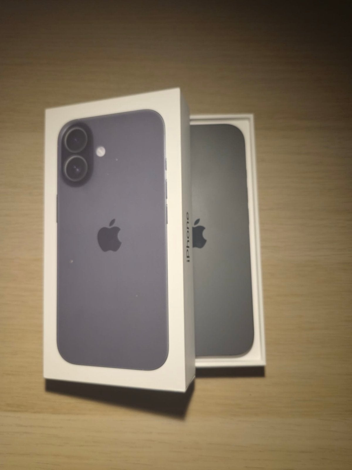 iPhone 17 256GB Zwart – Nieuwstaat – Compleet met doos en bo, Telecommunicatie, Mobiele telefoons | Apple iPhone, 256 GB, Overige modellen