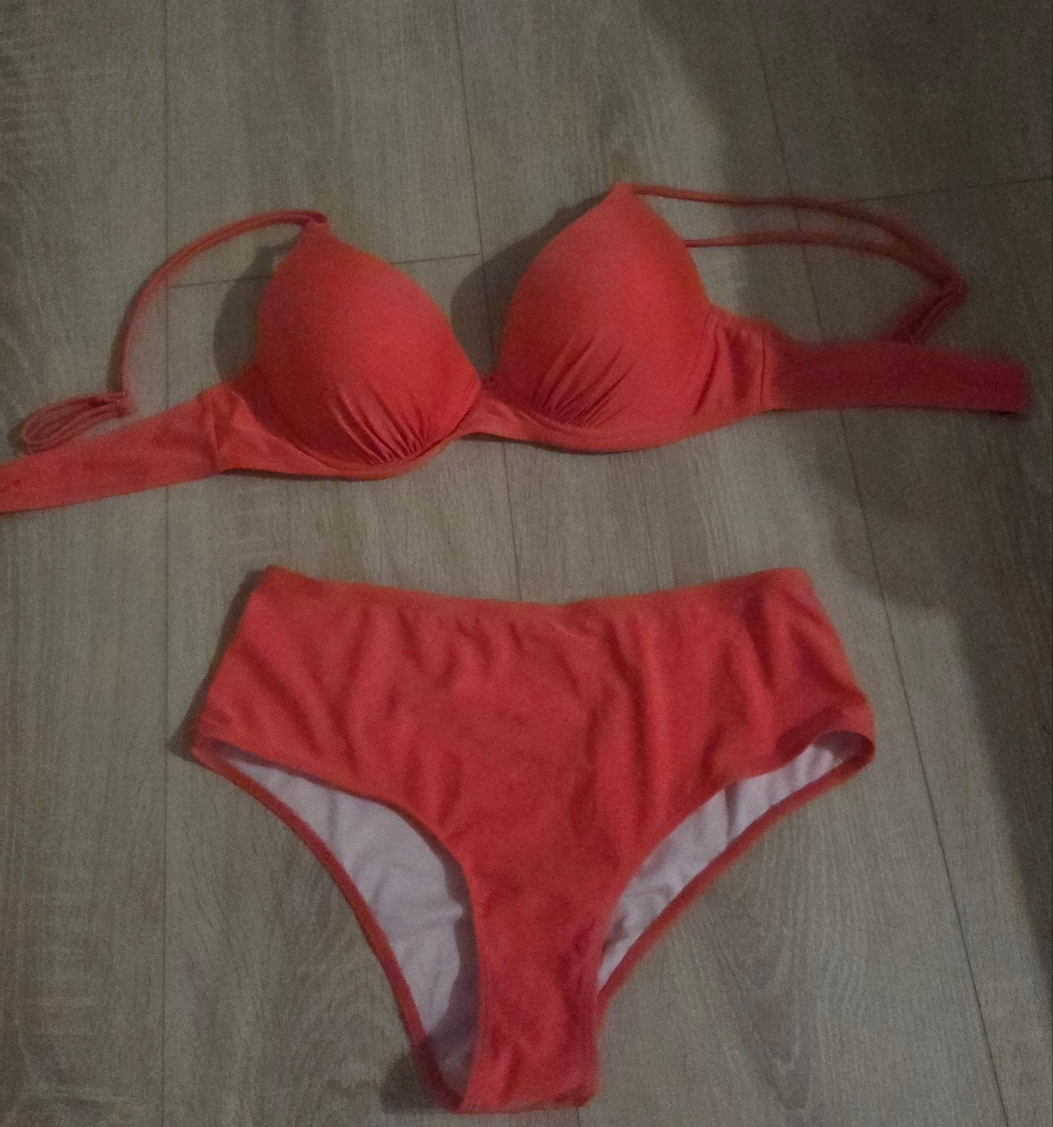 Nieuwe koraalkleurige bikini van Shein, maat 0XL, Nieuw, Oranje, Ophalen of Verzenden, Bikini