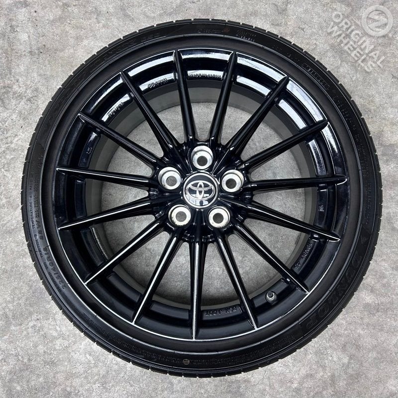 18 inch originele velgen + zomerbanden Toyota Corolla GR, 18 inch, Gebruikt, -, -