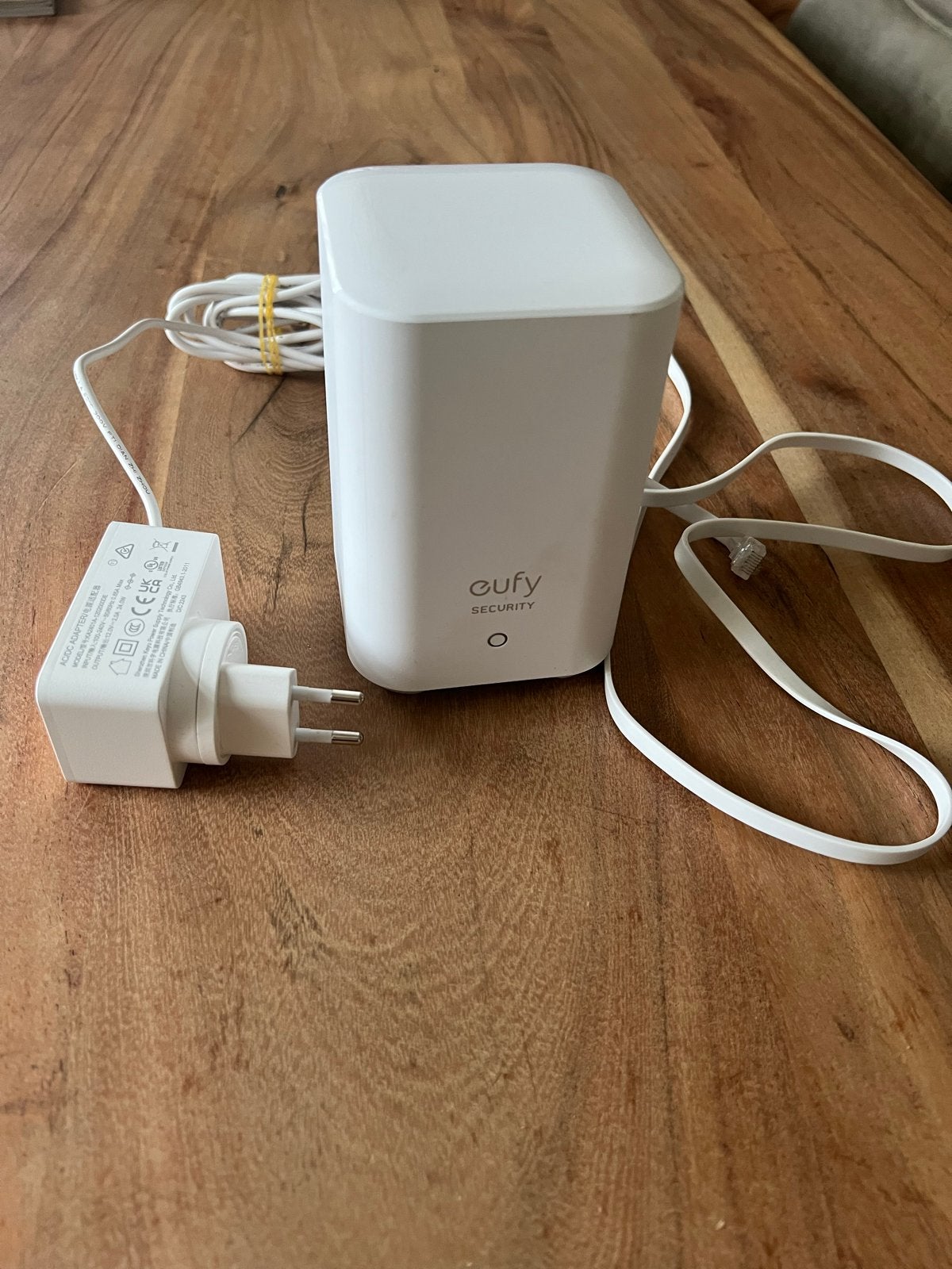 Eufy Security HomeBase 2 - Basisstation voor Beveiliging, Ophalen of Verzenden, Zo goed als nieuw