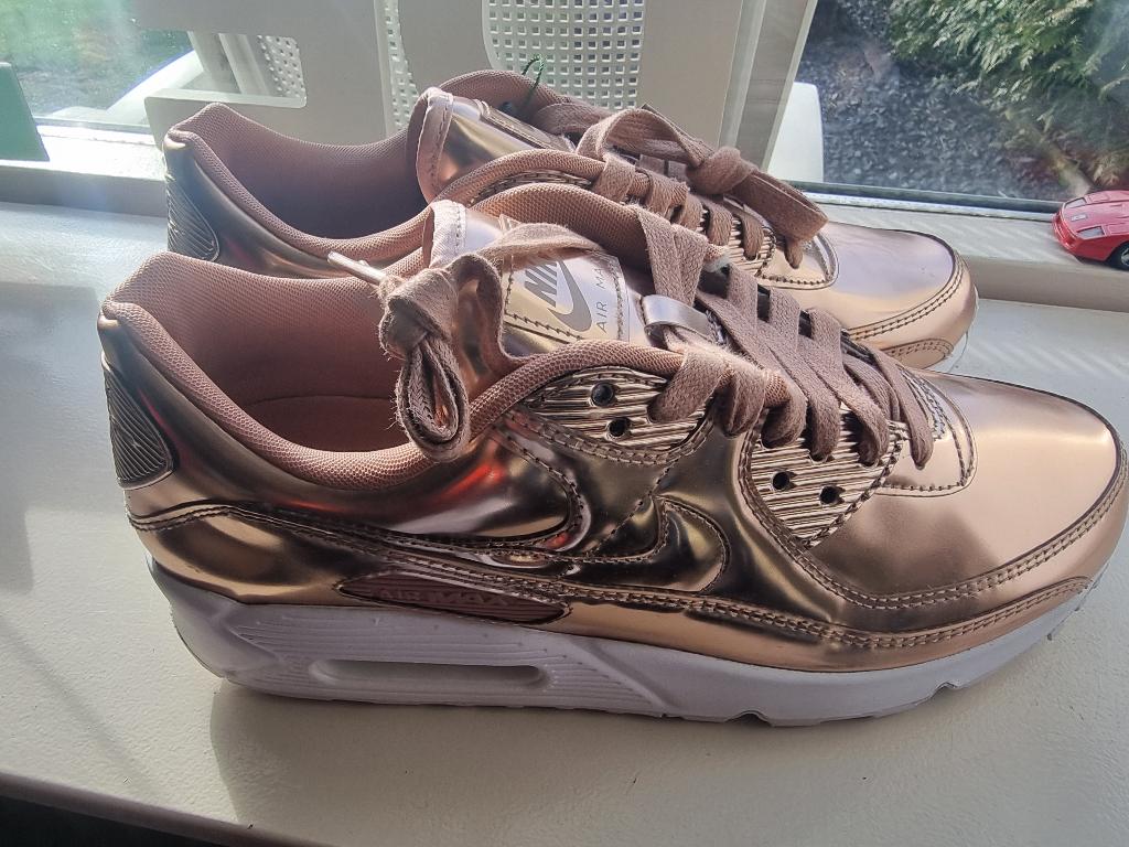 Nike air max 90 bronze rose gold maat 44 nieuw 2020 brons, Kleding | Heren, Schoenen, Overige kleuren, Ophalen of Verzenden, Sneakers of Gympen