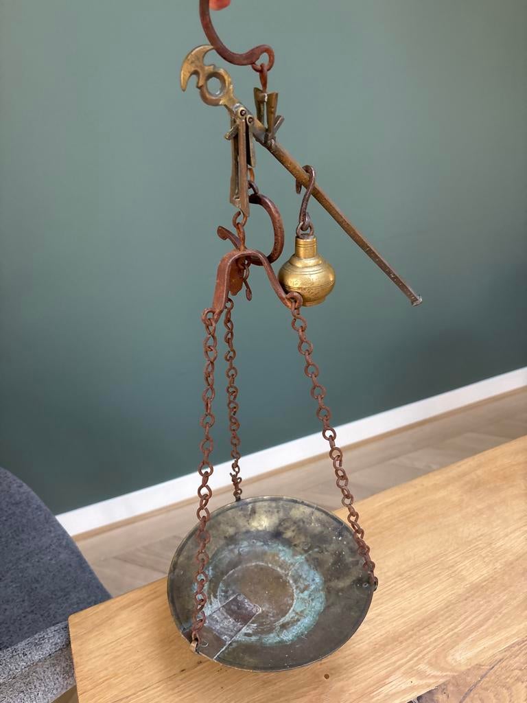 Antieke bronzen unster weegschaal met pan, Antiek en Kunst, Ophalen
