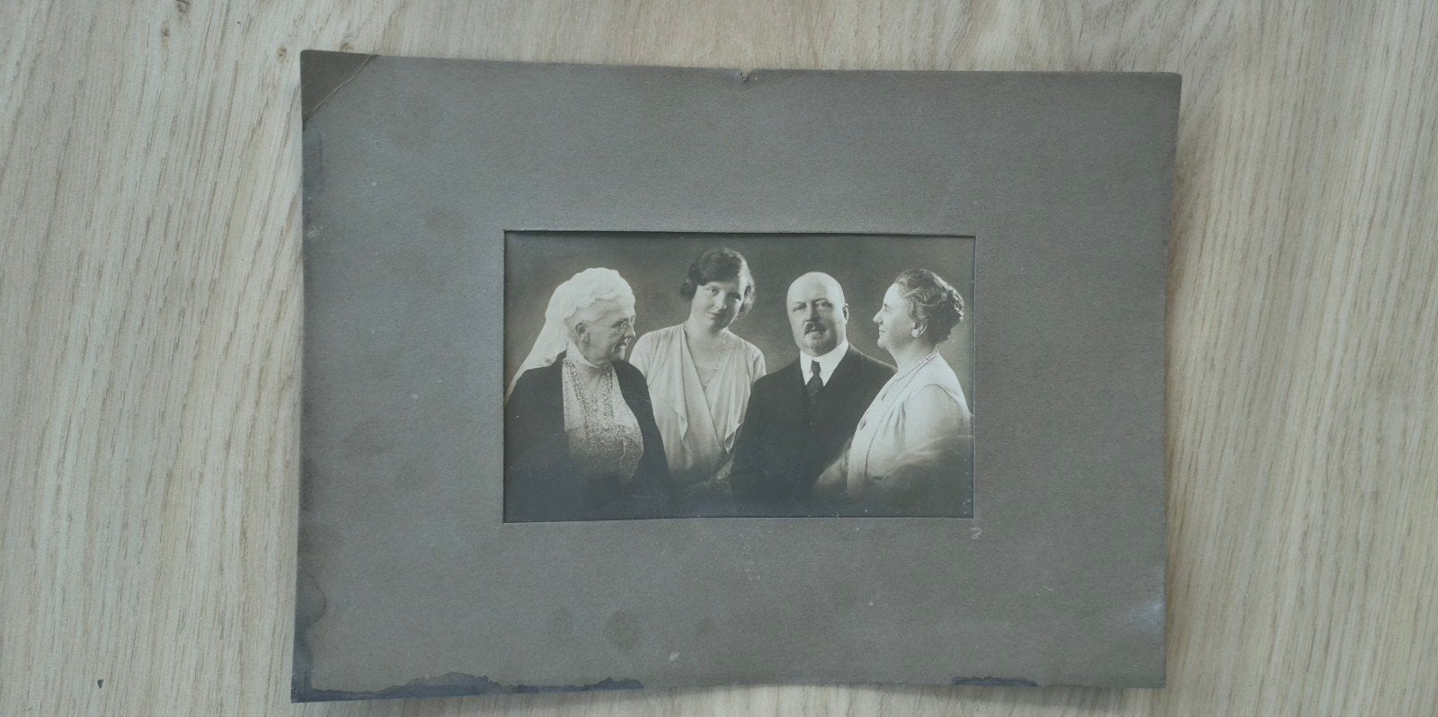 historische foto koninklijke familie gemaakt in 1929, Verzamelen, Gebruikt, Foto, Ophalen of Verzenden, Voor 1940