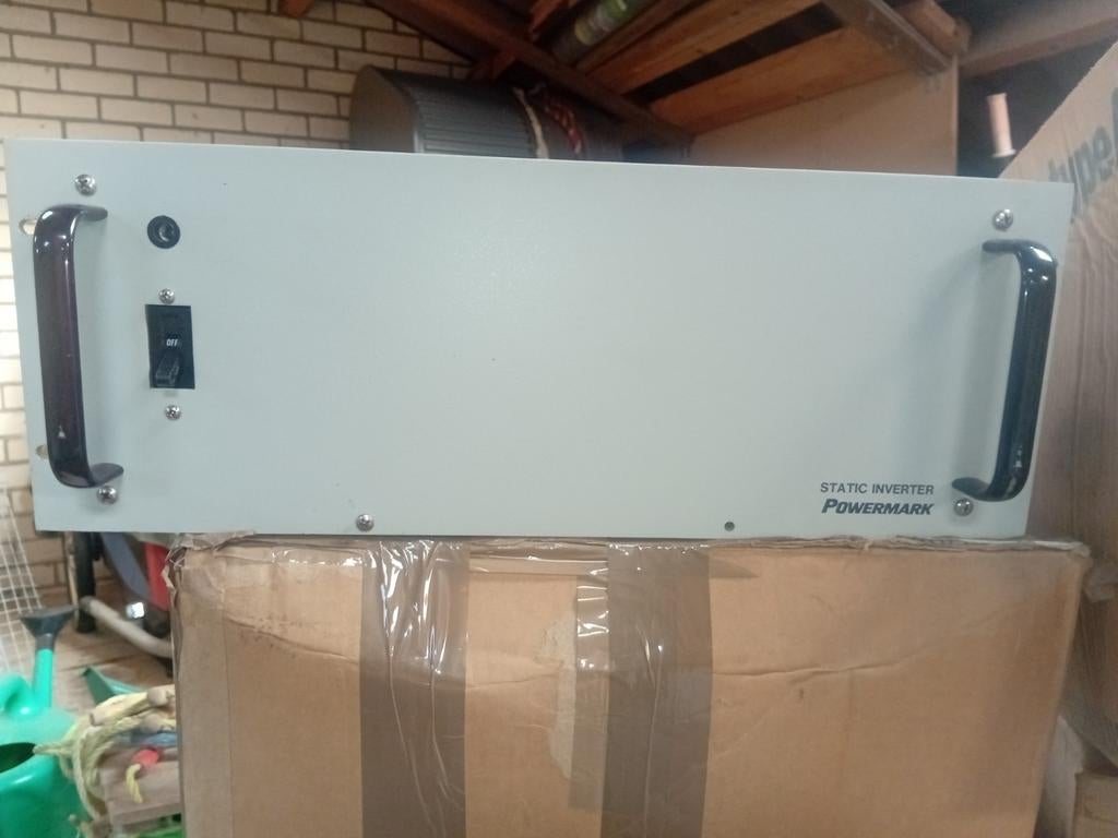 Static Inverter 48 Vdc in,230 Volt AC OUT SINE Wave, Ophalen of Verzenden