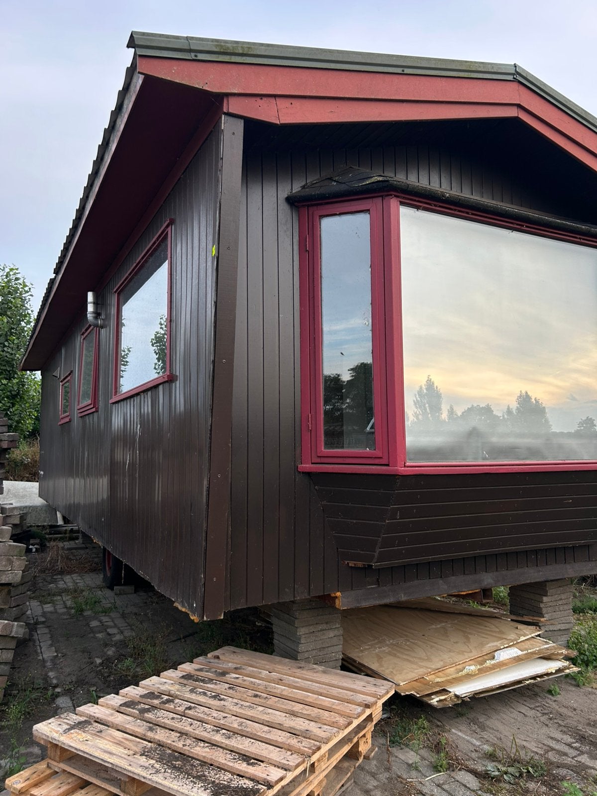 Charlet/ woonunit/ mantelzorgwoning, Ophalen