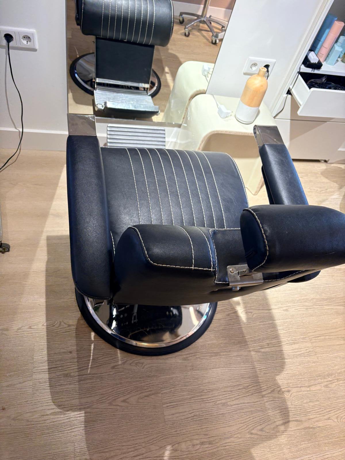 Barber chair, Ophalen