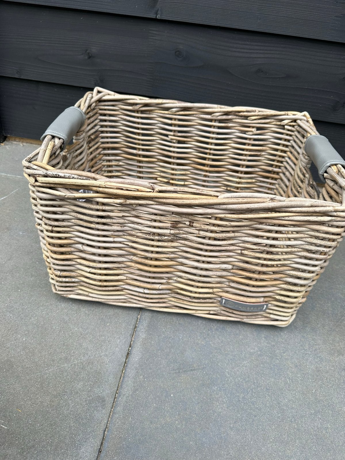 -NIEUW- fietsmand riet 44 liter grijs, Ophalen, Nieuw, Fietsmand