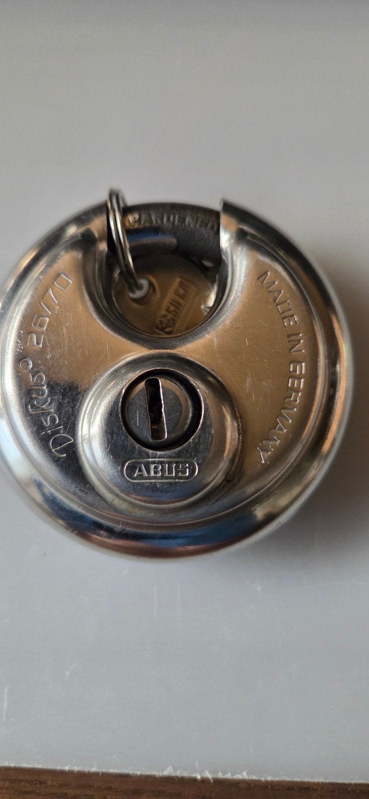 Abus Diskus 26/70 discusslot, Ophalen of Verzenden, Gebruikt, Rvs, Slot