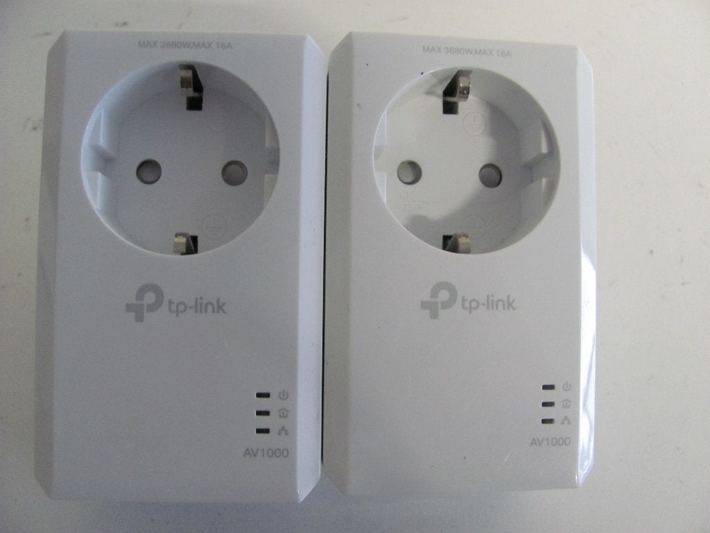 TP-LINK AV1000 Gigabit Pass-through Powerline Adapter, Ophalen of Verzenden, Zo goed als nieuw, TP-Link