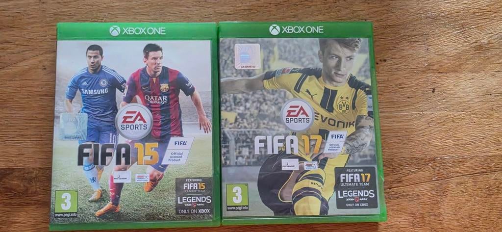Xbox One Games: FIFA 15 & FIFA 17, 1 speler, Ophalen of Verzenden, Zo goed als nieuw, Vanaf 3 jaar