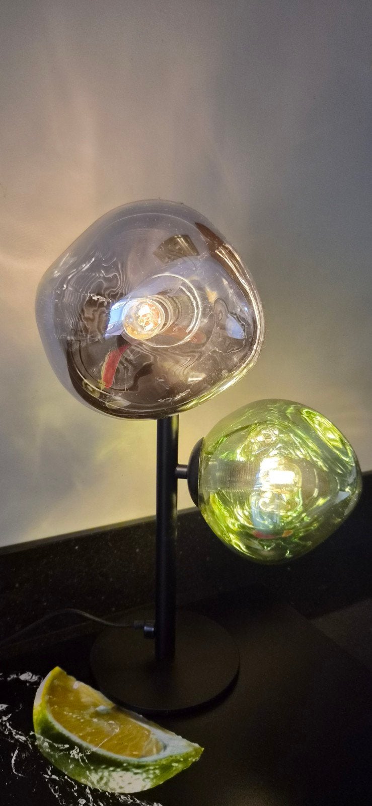 Moderne Tafellamp met 2 Glazen Bollen - Design Verlichting, Ophalen, Meerkleurig, Met schakelaar, E14 (klein)