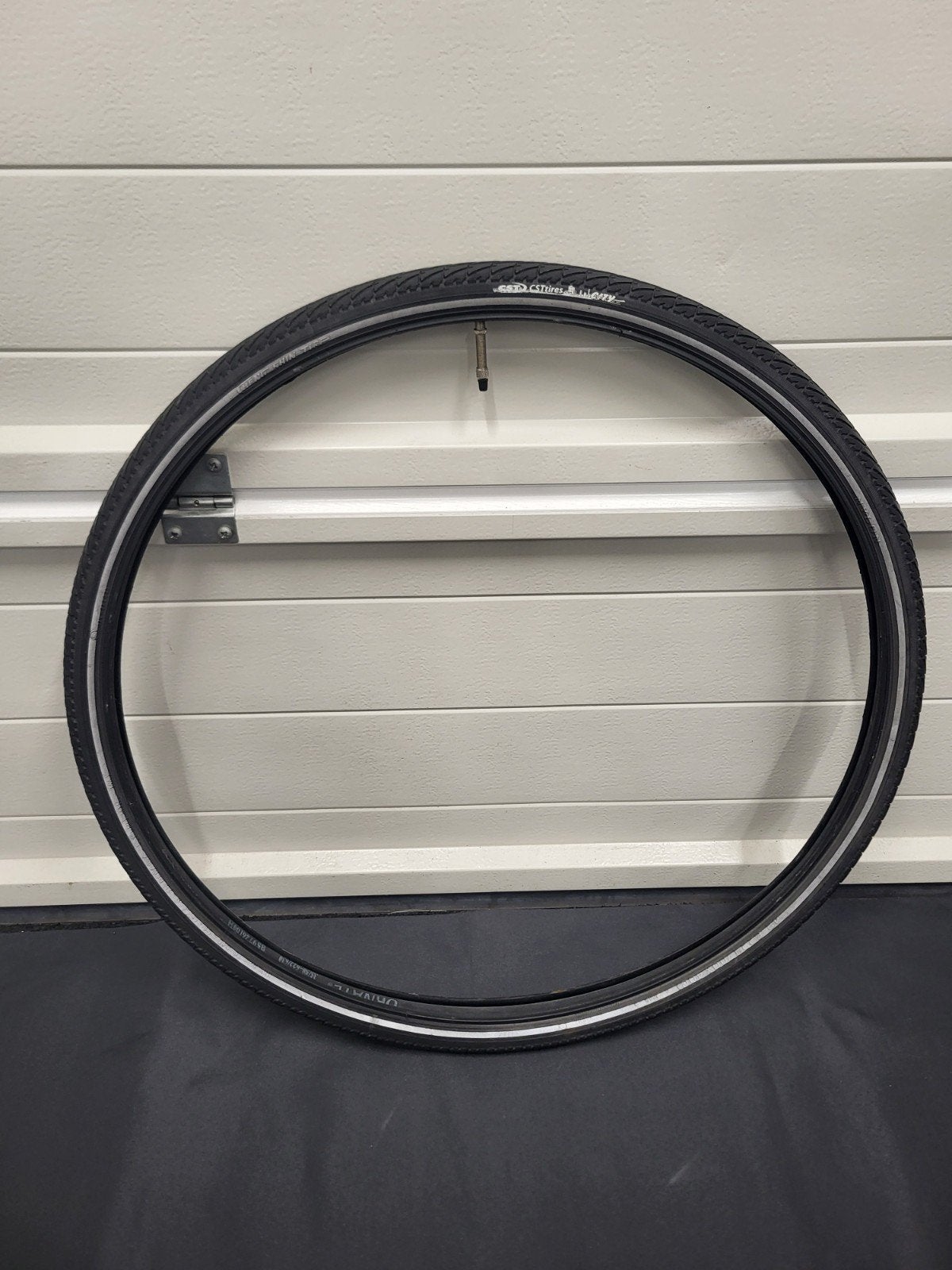 CST City buitenband 28inch 42-622 700x40C, Band, Nieuw, Ophalen of Verzenden, Bakfiets