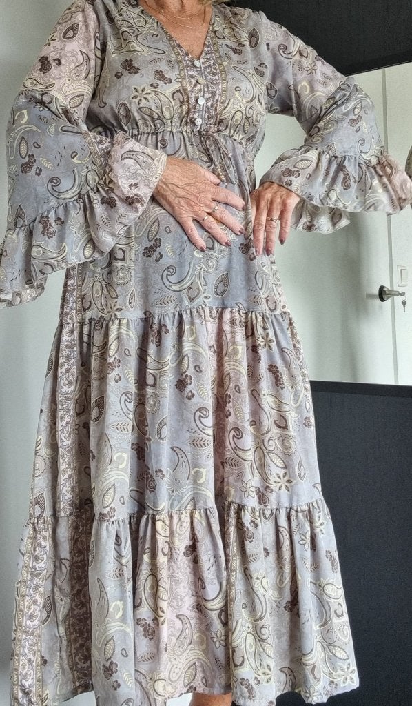 Jurk in gypsy Ibiza stijl, Kleding | Dames, Ophalen of Verzenden, Zo goed als nieuw, Maat 38/40 (M), Onder de knie