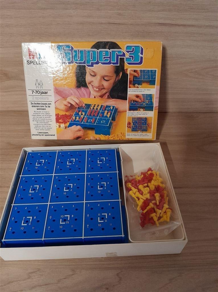Super 3 - s1774, Hobby en Vrije tijd, Gezelschapsspellen | Bordspellen, Verzenden, Zo goed als nieuw