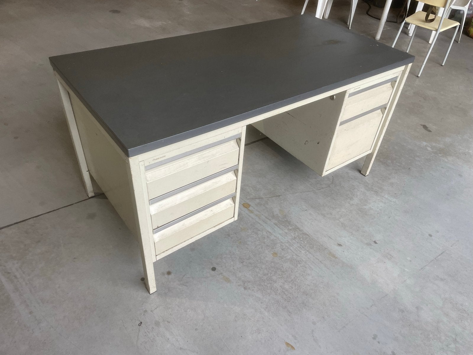 Vintage metal bureau met lades - Gereedschap laden, Ophalen, Overige typen, Gebruikt, Met lades