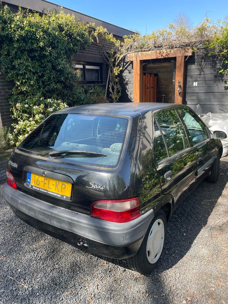 Citroën Saxo 1.4 I SX 2000 Zwart, Auto's, Citroën, Voorwielaandrijving, 15 km/l, 4 cilinders, Zwart