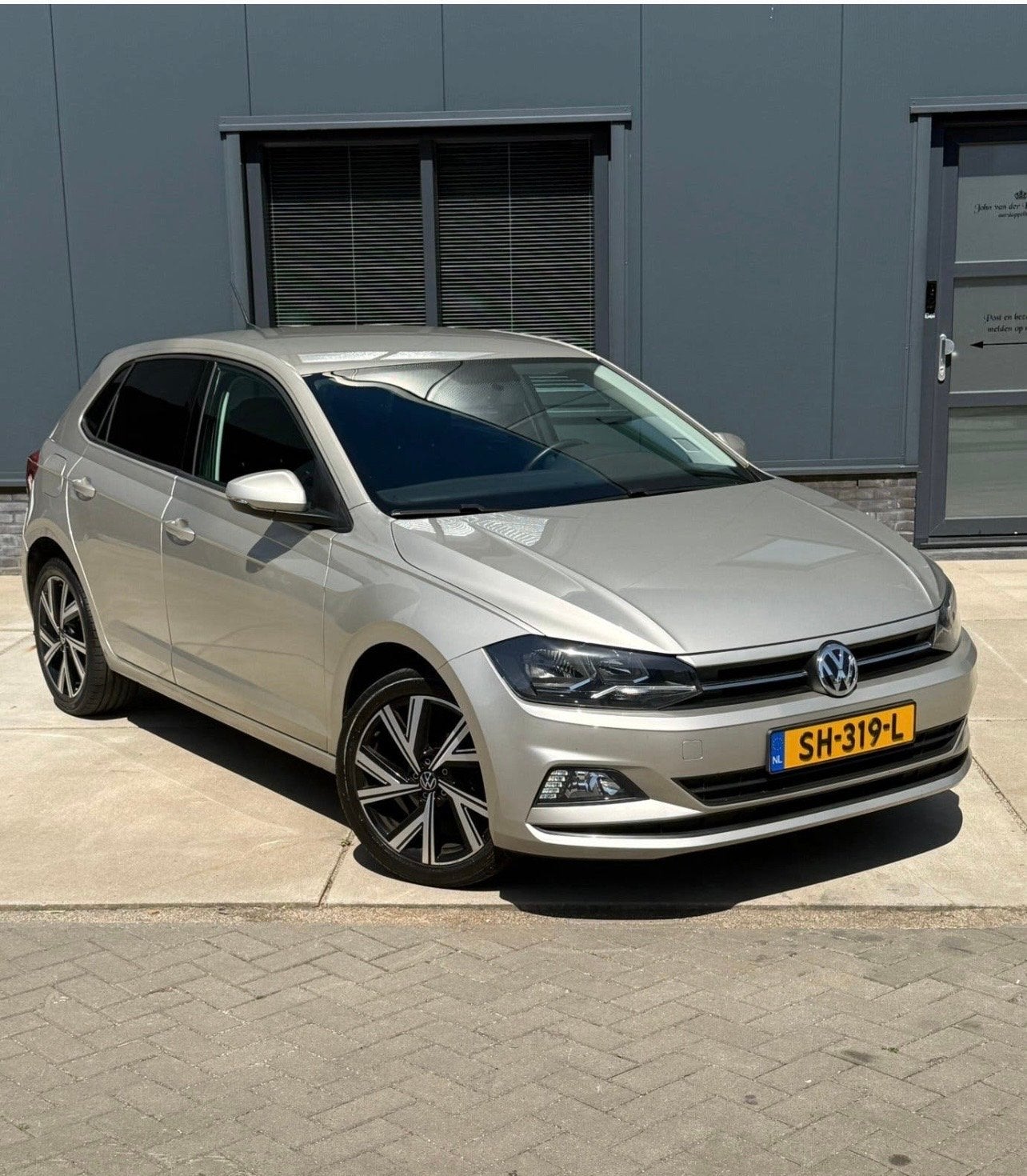 Volkswagen Polo 1.0 TSI 70KW 5D 2018, Auto's, Voorwielaandrijving, Dealer onderhouden, Stof, 40 €/maand