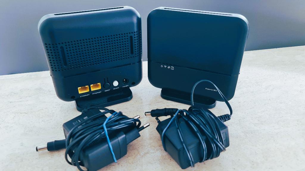 2 Wifi versterkers KPN, Computers en Software, WiFi-versterkers, Ophalen of Verzenden, Zo goed als nieuw, Experia
