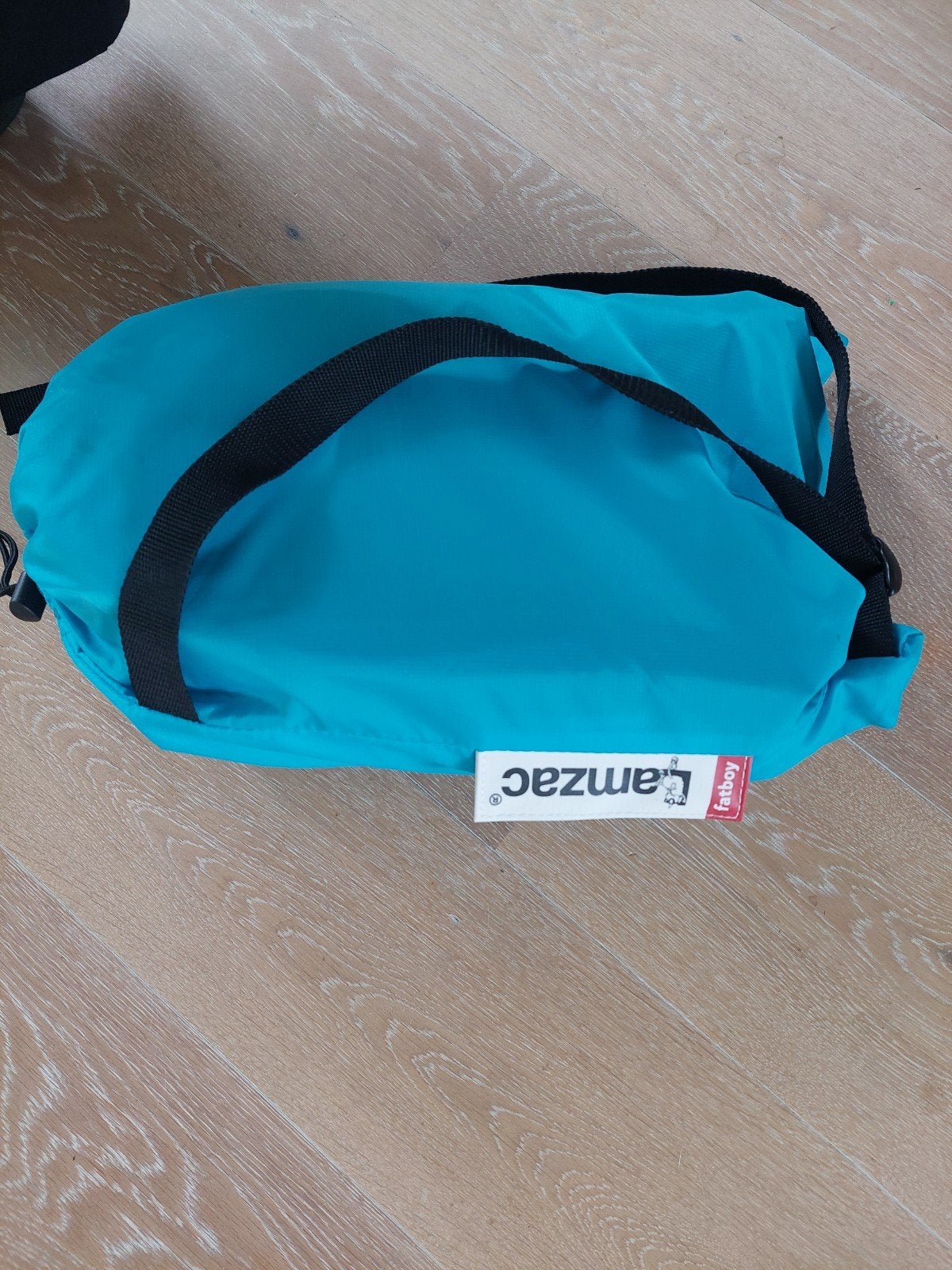 Lamzac airlounger van Fatboy, incl. draagzak., Huis en Inrichting, Zitzakken, Ophalen of Verzenden, Zo goed als nieuw, Blauw, Zitzak