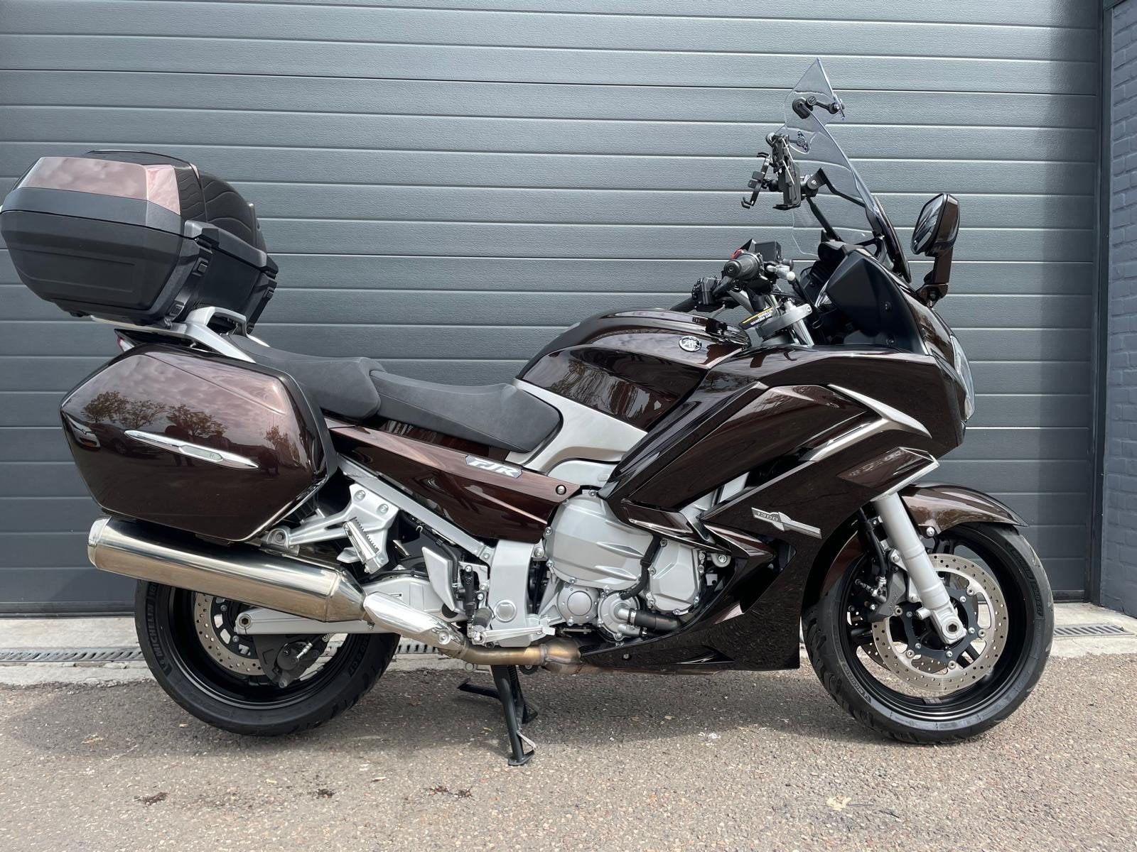 Yamaha FJR 1300 uit 2017 - Lage Kilometers in topconditie., Motoren, Motoren | Yamaha, 4 cilinders, Motorrijbewijs A, Bedrijf