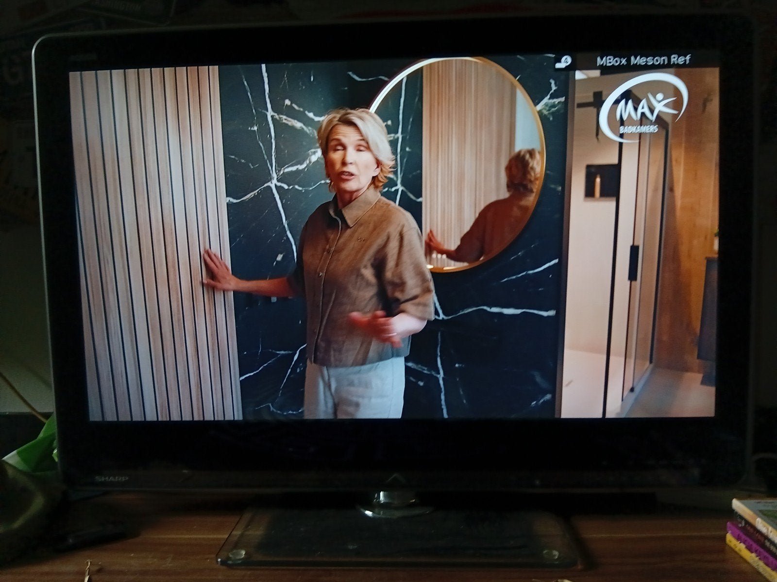 Sharp Aquos TV met afstandsbediening, Audio, Tv en Foto, Televisies, Ophalen, Gebruikt, 50 Hz, Sharp