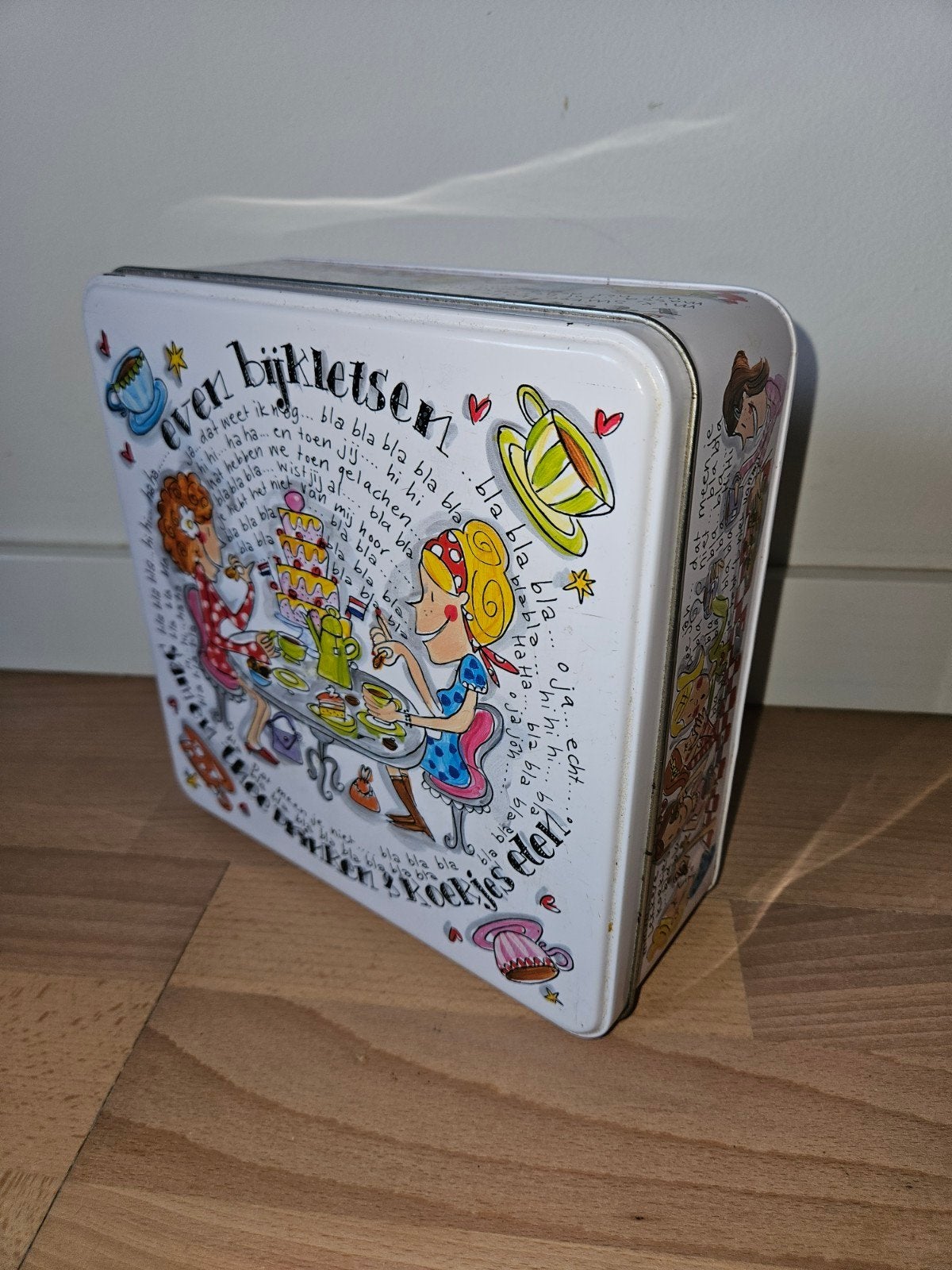 blond Amsterdam koekblik, petit four bordjes, eirdopje, Huis en Inrichting, Ophalen of Verzenden, Zo goed als nieuw, Bord(en)