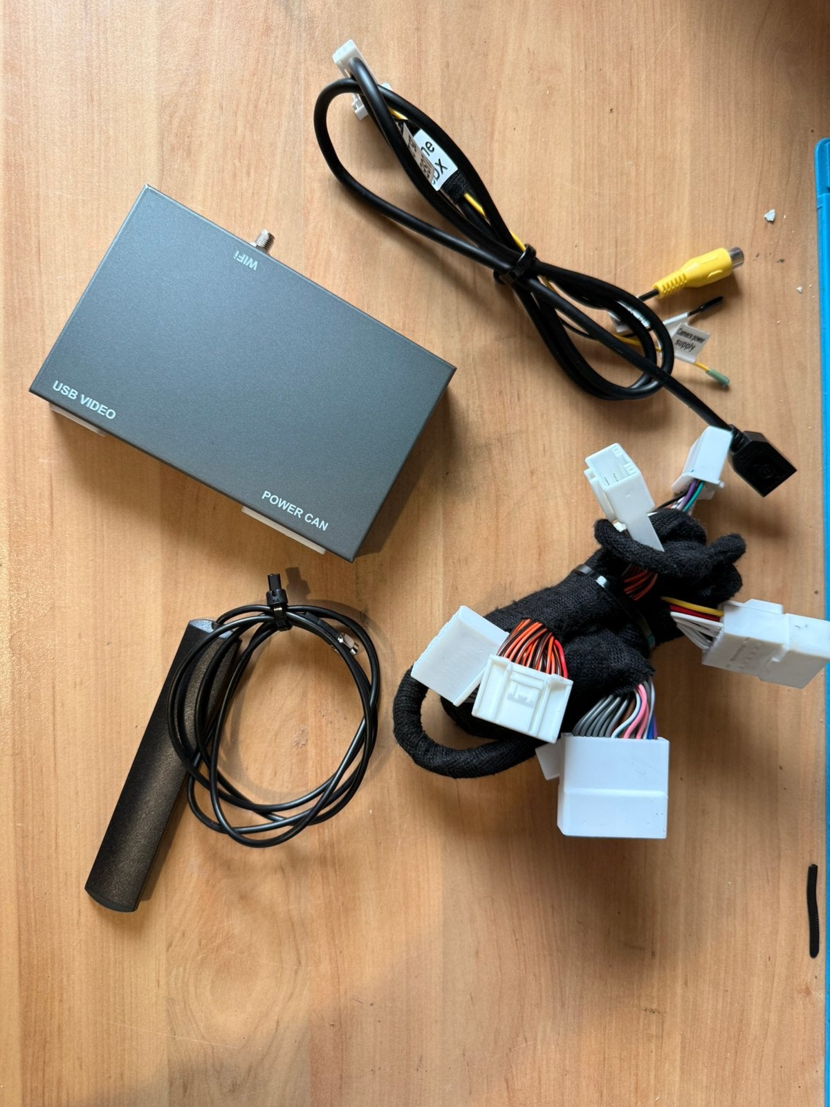 Toyota auris 2014- 2019 carplay module, Ophalen of Verzenden, Zo goed als nieuw, Met 1 controller