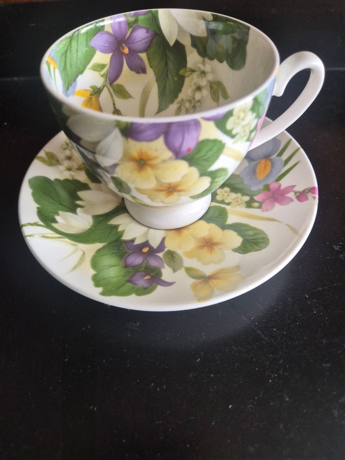 Bloomers wayman ceramics, Ophalen of Verzenden, Gebruikt, Porselein, Kop en/of schotel
