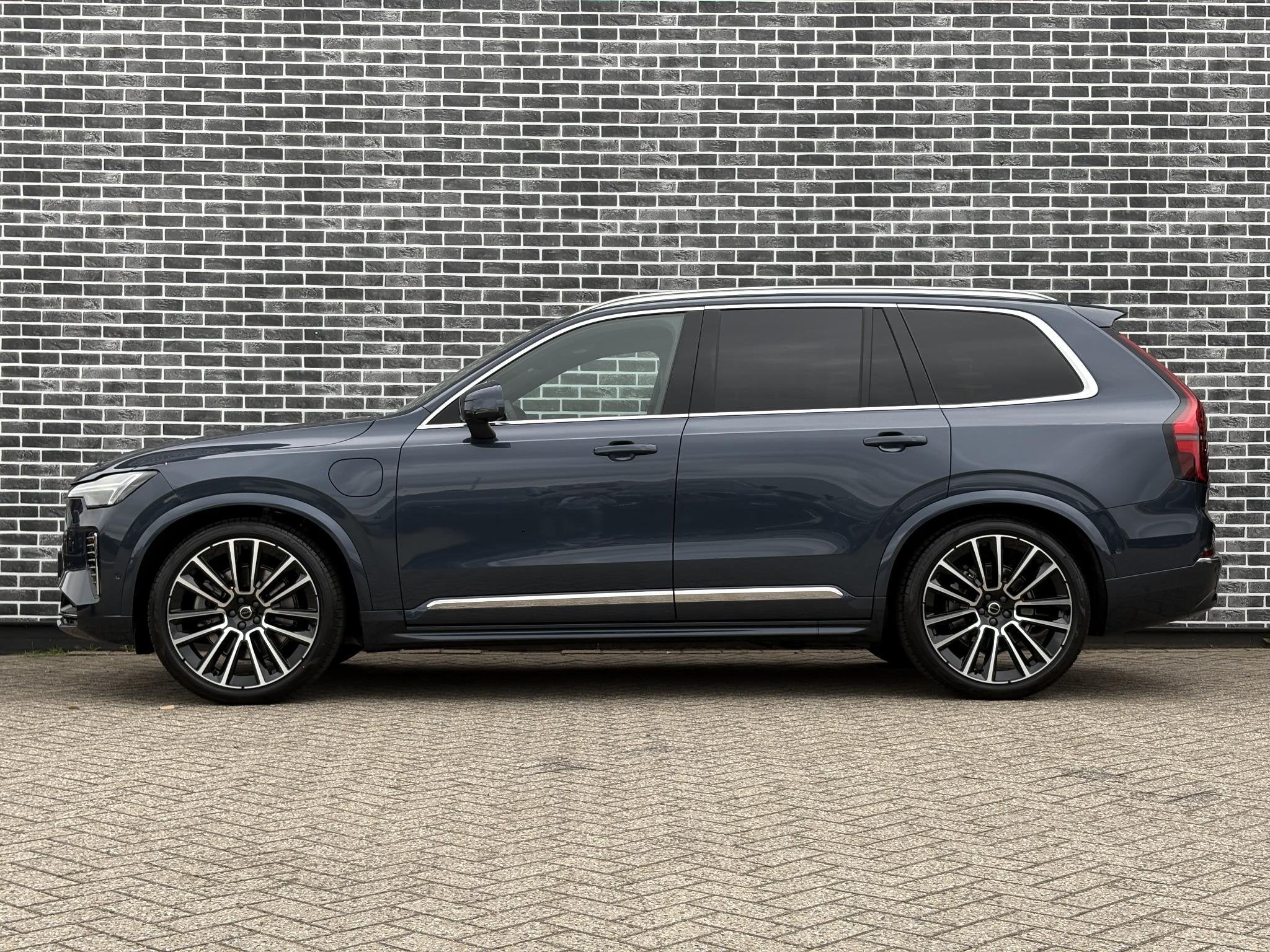 Volvo XC90 T8 Plug-in hybrid AWD Ultra Bright Executive Edit, Auto's, Volvo, 12 maanden, Euro 6, Blauw, SUV of Terreinwagen