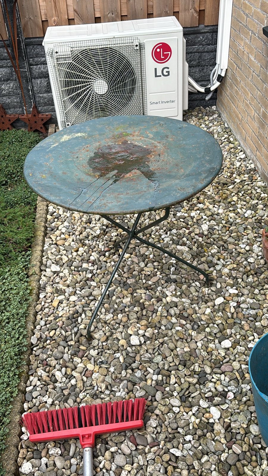 Vintage metalen tuintafel - opknapper Frans bistro, Ophalen, Gebruikt, Rond, Metaal