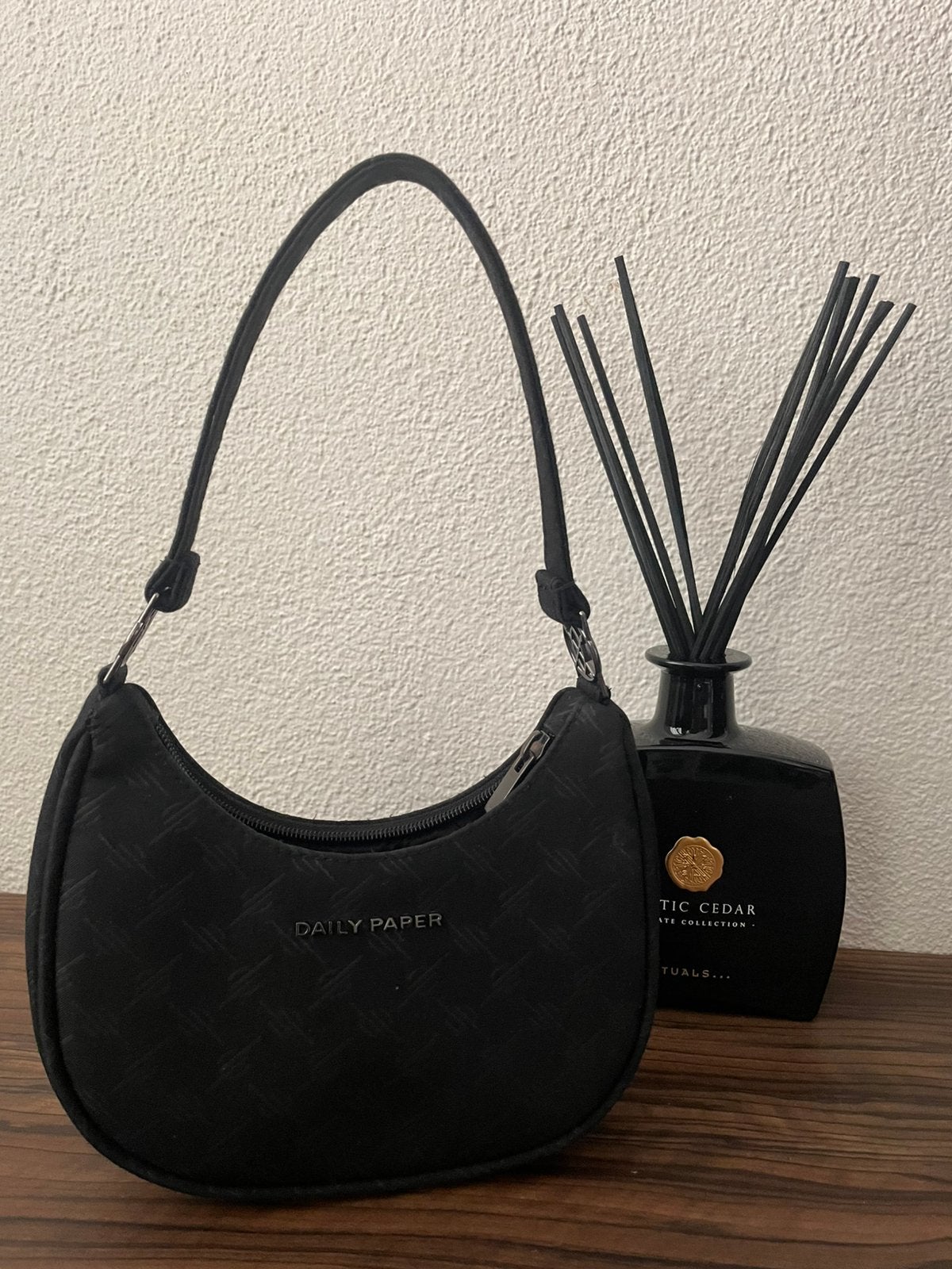 Daily Paper Black Shoulder Bag, Ophalen of Verzenden, Zo goed als nieuw, Zwart, Schoudertasje