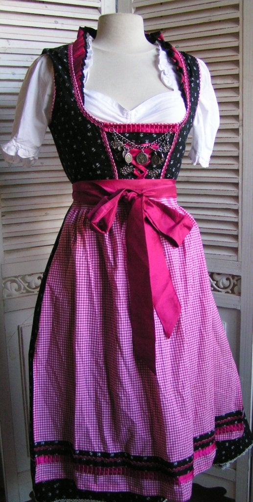 tiroler dirndl jurk, blouse en schort maat 38 nr EE 845, Maat 38/40 (M), Carnaval, Ophalen of Verzenden, Zo goed als nieuw