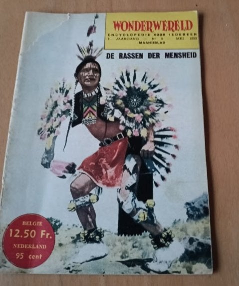 Wonderwereld  De rassen der mensheid  1953, Boeken, Ophalen of Verzenden, Gelezen, Wetenschap en Natuur