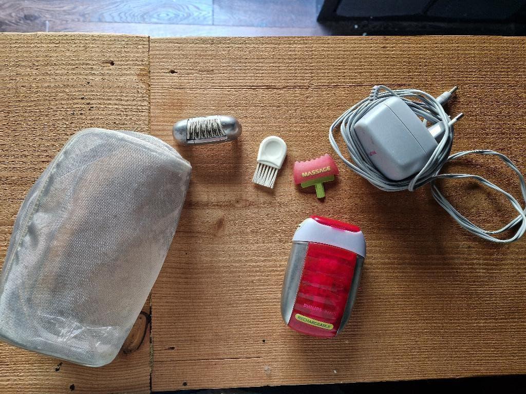 Philips Satinelle massage epileren en scheren in 1, Ophalen of Verzenden, Zo goed als nieuw, Scheren en Epileren